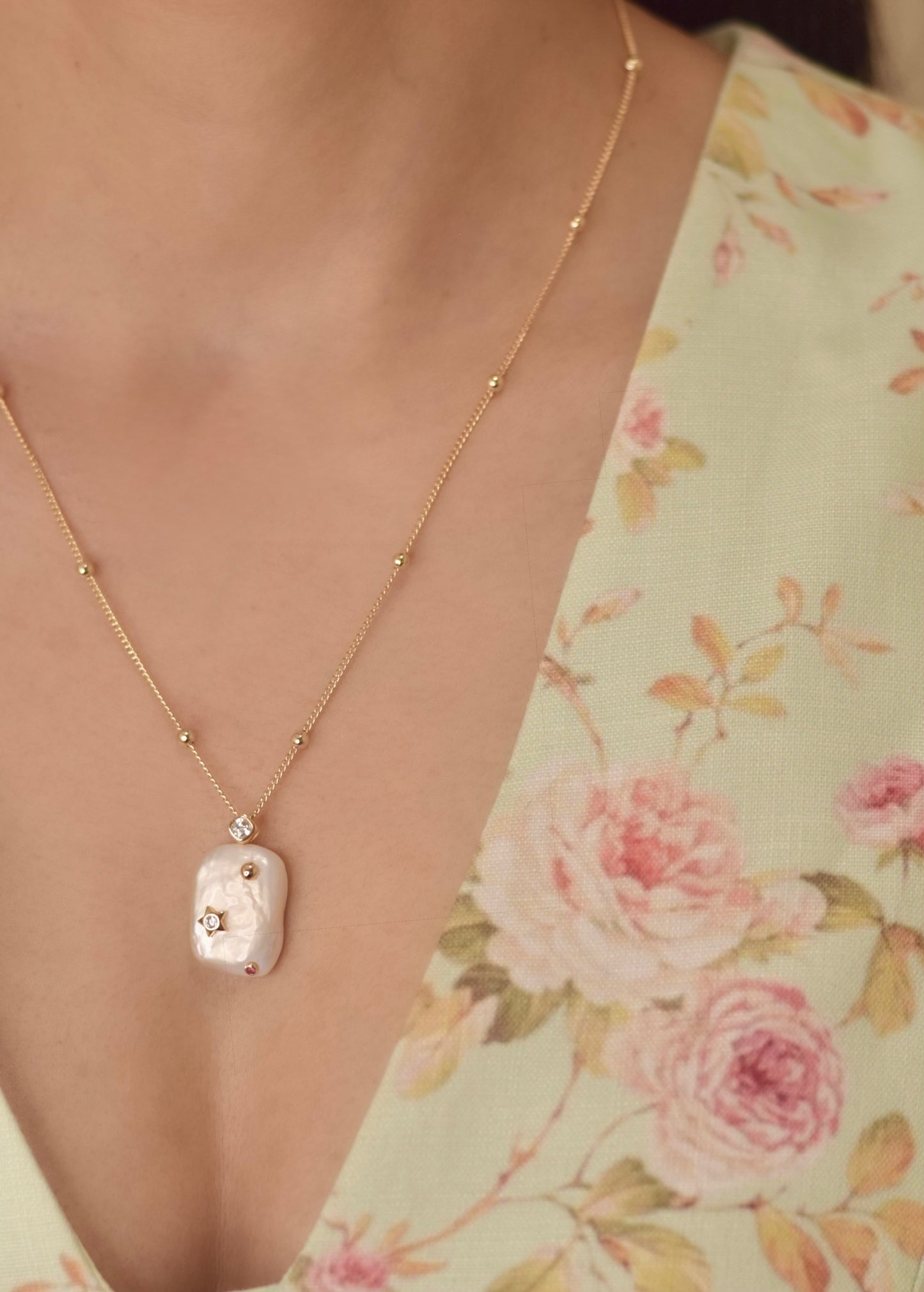 SKYE NECKLACE